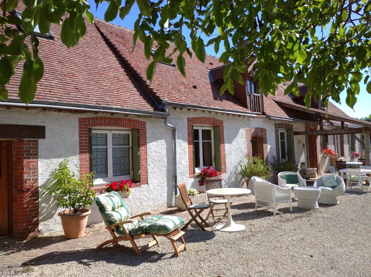B&B Ferme De La Rouzannerie Pour 2 Ou Famille Lanneray Esterno foto