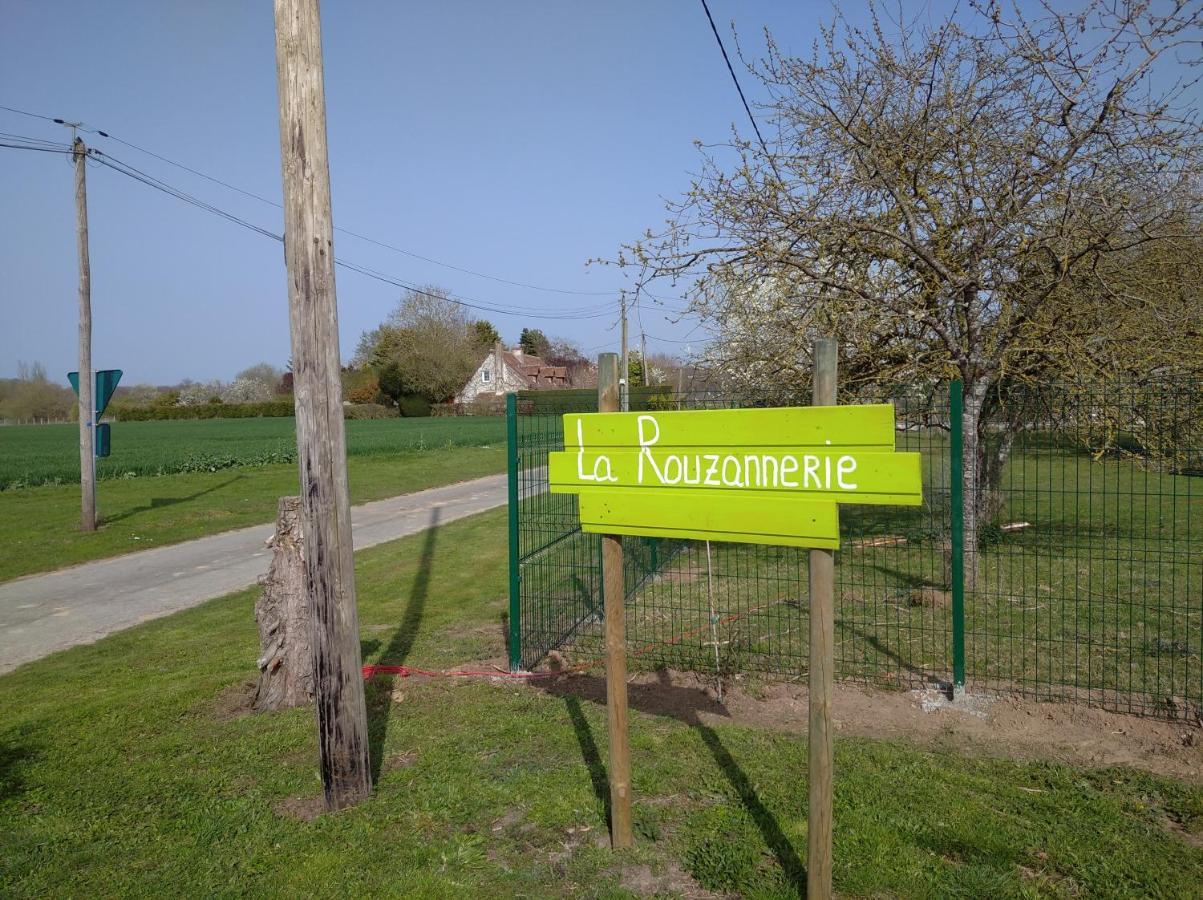 B&B Ferme De La Rouzannerie Pour 2 Ou Famille Lanneray Esterno foto
